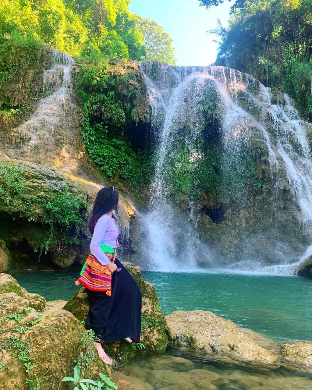 Lepont Mu Waterfall Bungalow Hòa Bình Eksteriør bilde